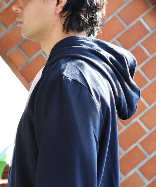 TOMMY HILFIGER(トミーヒルフィガー)の「TOMMY HILFIGER ロゴプルオーバーパーカー裏起毛(パーカー・メンズ・グレー/ネイビー・X-LARGE/MEDIUM/LARGE/SMALL)」の15枚目の写真