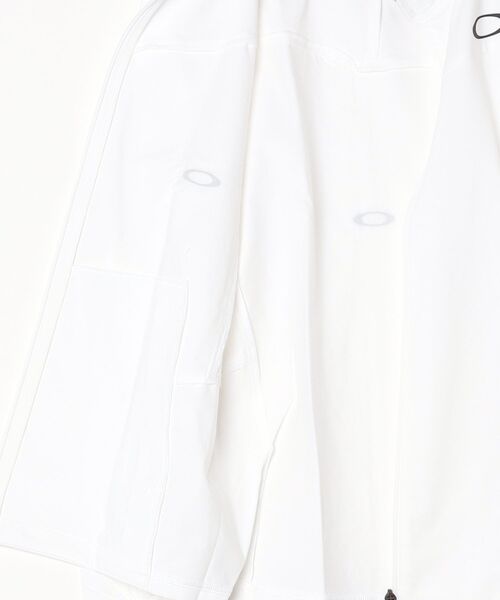 OAKLEY（オークリー）の「オークリーENHANCE TECH JERSEY JACKET 15.0/ジャージ/ジャケット/スポーツ・トレーニング/メンズ/UPF50+/吸汗速乾/4WAYストレッチ/高通気/リフレクター/OAKLEY（ジャージ・メンズ・ブラック/ホワイト・S/M/L）」の10枚目の写真