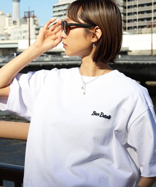 BEN DAVIS（ベンデイビス）の「【BEN DAVIS（ベンデイビス）】BD LABEL EMB TEE / Tシャツ クルーネック  ワンポイント シンプル ユニセックス（Tシャツ/カットソー・メンズ・チャコール/グリーン系その他4/ホワイト・LARGE/MEDIUM/X-LARGE）」の14枚目の写真