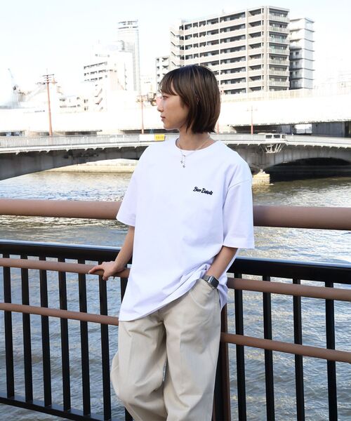 BEN DAVIS（ベンデイビス）の「【BEN DAVIS（ベンデイビス）】BD LABEL EMB TEE / Tシャツ クルーネック  ワンポイント シンプル ユニセックス（Tシャツ/カットソー・メンズ・チャコール/グリーン系その他4/ホワイト・LARGE/MEDIUM/X-LARGE）」の16枚目の写真