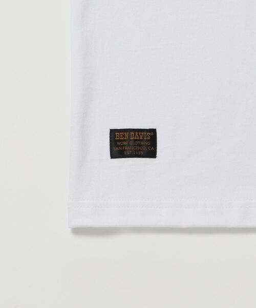 BEN DAVIS（ベンデイビス）の「【BEN DAVIS（ベンデイビス）】BD LABEL EMB TEE / Tシャツ クルーネック  ワンポイント シンプル ユニセックス（Tシャツ/カットソー・メンズ・チャコール/グリーン系その他4/ホワイト・LARGE/MEDIUM/X-LARGE）」の6枚目の写真