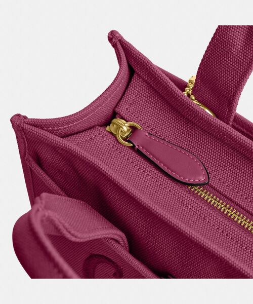 COACH（コーチ）の「カーゴ トート 26（トートバッグ・レディース・ピンク系その他・ONE）」の6枚目の写真