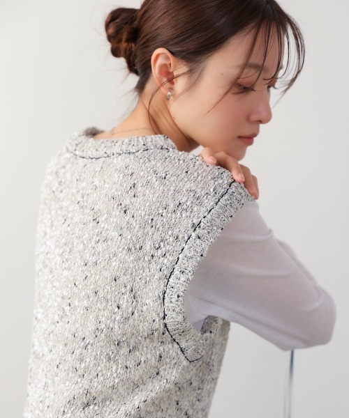 Bab（バブ）の「MIX編みラインニットトップス（ベスト・レディース・アイボリー/ブラック・FREE）」の12枚目の写真