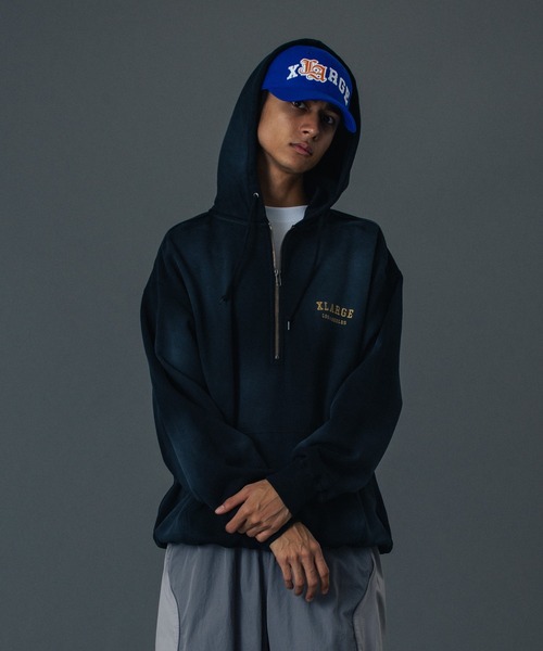 XLARGE（エクストララージ）の「HALF ZIP UP HOODED SWEATSHIRT（パーカー・メンズ・パープル/ブラック/ネイビー・XL/L/M/S）」の6枚目の写真