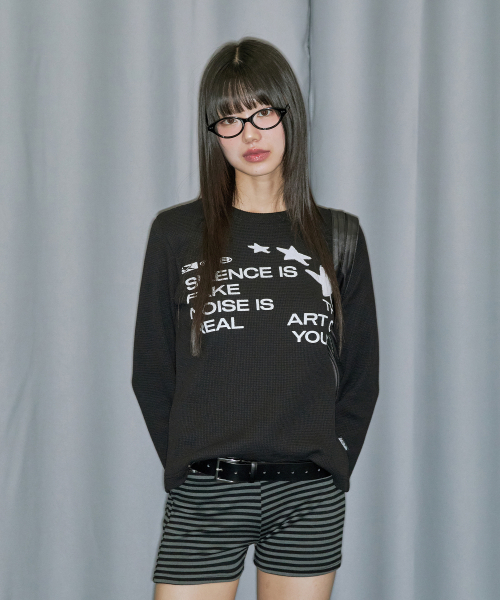 ODD STUDIO(オッドスタジオ)の「スタープリケワッフルロングスリーブ - ブラック(Tシャツ/カットソー・レディース・ブラック・REGULAR/M)」の5枚目の写真