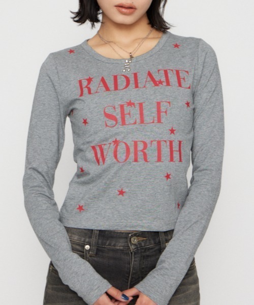 LAGUA GEM(ラグアジェム)の「STAR LETTERING PRINT トップス(Tシャツ/カットソー・レディース・ライトイエロー/グレー/ライトブルー・FREE)」の1枚目の写真