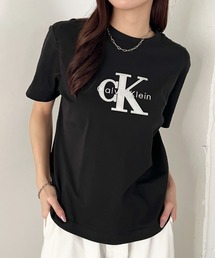at12:03（アットイチニーゼロサン）の「Calvin Klein(カルバン・クライン)/CK メタリック クルーネック ロゴ 半袖 Tシャツ/MONOLOGO METALLIC CREWNECK TEE（Tシャツ/カットソー）」