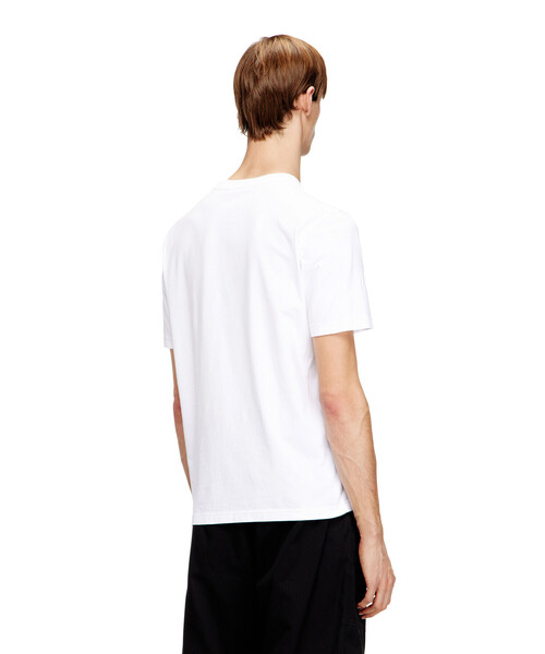 DIESEL（ディーゼル）の「メンズ レギュラーフィットTシャツ T-ADJUST-V8（Tシャツ/カットソー・メンズ・ホワイト/ブラック・XX-LARGE/X-SMALL/X-LARGE/SMALL/XXX-LARGE/LARGE/MEDIUM）」の7枚目の写真