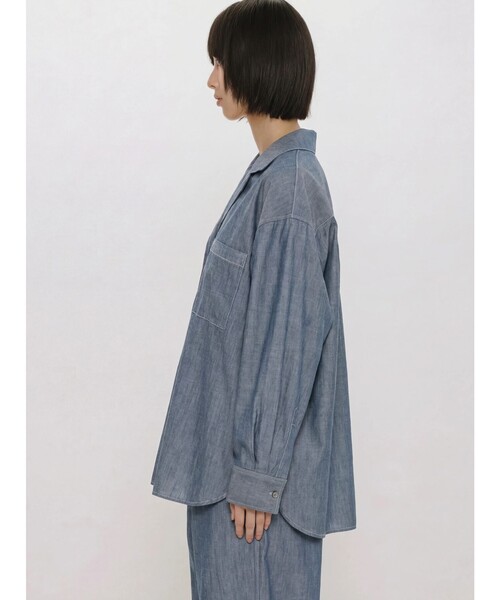 MIDIUMISOLID(ミディウミソリッド)の「MIDIUMISOLID for Ladies シアーデニムオープンカラーシャツ(BLEACH)(シャツ/ブラウス・レディース・ライトブルー・FREE)」の4枚目の写真
