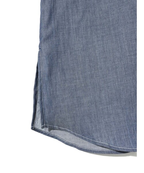 MIDIUMISOLID(ミディウミソリッド)の「MIDIUMISOLID for Ladies シアーデニムオープンカラーシャツ(BLEACH)(シャツ/ブラウス・レディース・ライトブルー・FREE)」の13枚目の写真