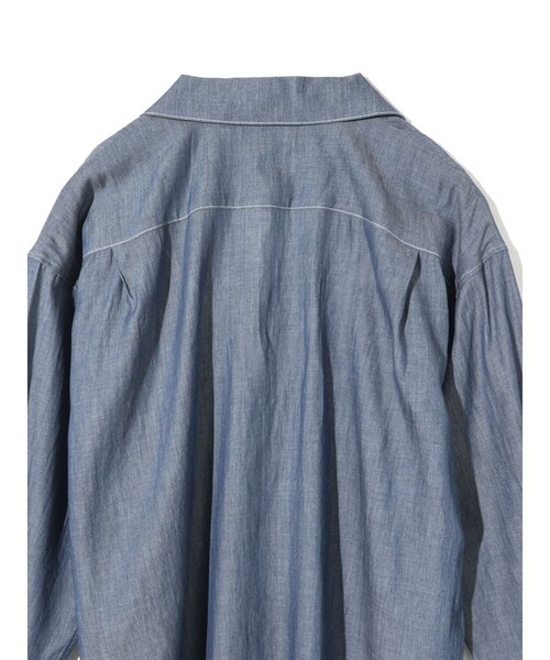 MIDIUMISOLID(ミディウミソリッド)の「MIDIUMISOLID for Ladies シアーデニムオープンカラーシャツ(BLEACH)(シャツ/ブラウス・レディース・ライトブルー・FREE)」の15枚目の写真