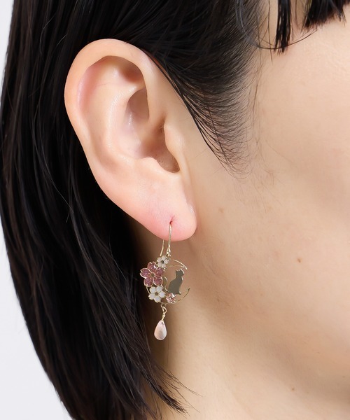 gargle(ガーグル)の「gargle ガーグル:SAKURAシリーズ ネコと夜桜 さくら サクラ 猫 ねこ ピアス(ピアス(両耳用)・レディース・シルバー/ゴールド・FREE)」の6枚目の写真