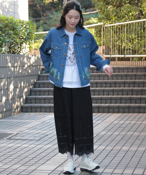 SUPER HAKKA(スーパーハッカ)の「60ローンウィンドウローズ刺繍+天竺カットソー(Tシャツ/カットソー・レディース・オフホワイト/ネイビー/レッド・FREE)」の9枚目の写真