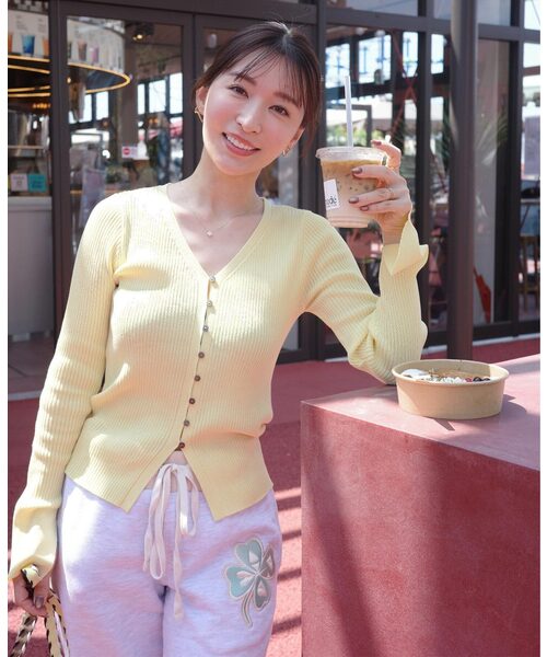 KOBE LETTUCE（コウベレタス）の「[ Yuumiさんコラボ ]UVカットリブニットカーディガン（カーディガン/ボレロ・レディース・ブラック/オフホワイト/レッド/ネイビー/ピンク/イエロー/グレイッシュベージュ・M）」の5枚目の写真