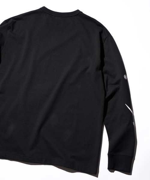 NANGA(ナンガ)の「NANGA / ナンガ ECO HYBRID SLV LOGO L/S TEE (UNISEX) エコハイブリッド スリーブ ロゴ ロングスリーブTシャツ(Tシャツ/カットソー・メンズ・ブラック/ネイビー/ホワイト・SMALL/MEDIUM/LARGE/X-LARGE)」の4枚目の写真