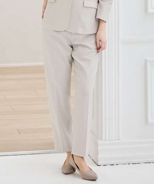 Honeys（ハニーズ）の「【ストレッチ・ウォッシャブル・イージーケア・接触冷感】センタープレスパンツ（股下６０ｃｍ）（スラックス・レディース・ベージュ/杢グレー/ライトグレー系/ネイビー/ブラック・LL/3L/S/M/L）」の4枚目の写真