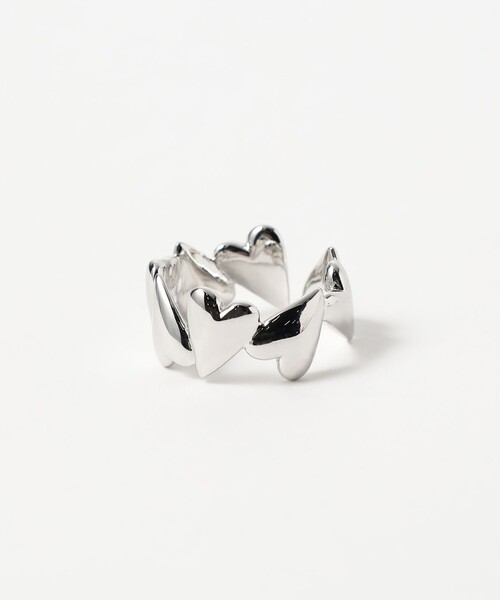 BEAMS HEART(ビームスハート)の「メニーハート リング(リング・レディース・ゴールド/シルバー・ONE SIZE)」の4枚目の写真