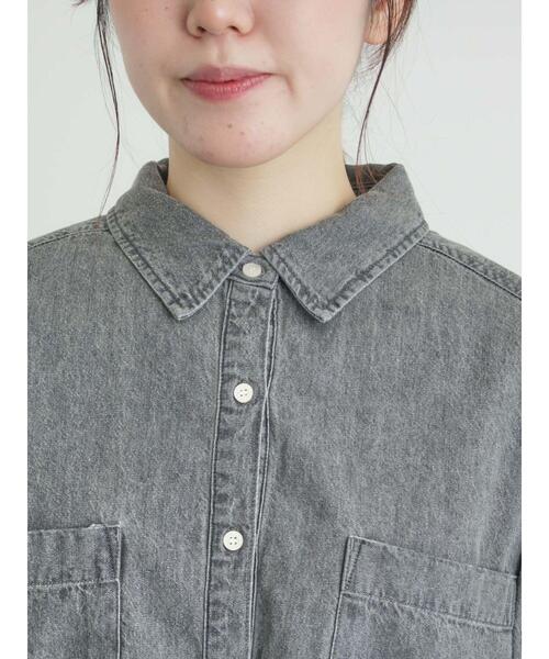 Samansa Mos2（サマンサ モスモス）の「デニムショート丈シャツ（シャツ/ブラウス・レディース・チャコールグレー/ブルー/サックスブルー・F）」の13枚目の写真