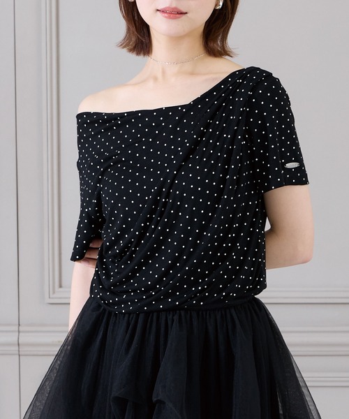 Elishe(エリシェ)の「ドレープアシメトップス(Tシャツ/カットソー・レディース・アイボリー/ブラック/ピンク/ブラック系/ライトブルー/ブラウン/ホワイト系・FREE)」の8枚目の写真