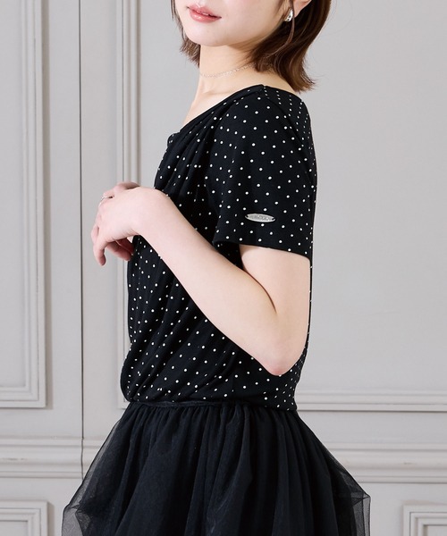 Elishe(エリシェ)の「ドレープアシメトップス(Tシャツ/カットソー・レディース・アイボリー/ブラック/ピンク/ブラック系/ライトブルー/ブラウン/ホワイト系・FREE)」の9枚目の写真