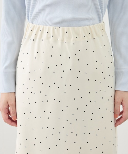 ROPE' PICNIC（ロペピクニック）の「細見えバイアスサテンドットスカート（スカート・レディース・ホワイト系その他5・FREE）」の11枚目の写真