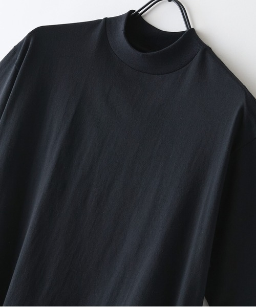 HANES(ヘインズ)の「【HANES/ヘインズ】【タグレス・丸胴】Hanes モックネック リラックスTシャツ アメリカ綿100% サステナブル ストレスフリー(Tシャツ/カットソー・メンズ・ホワイト/ブラック・X-LARGE/LARGE/MEDIUM/SMALL)」の10枚目の写真