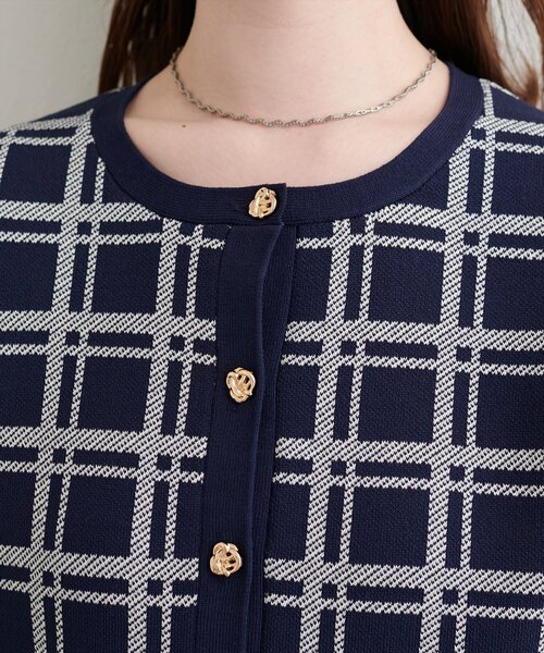 natural couture(ナチュラルクチュール)の「麻タッチチェック柄ニット(ニット/セーター・レディース・ネイビー/オフホワイト/サックスブルー/ピンク・FREE)」の14枚目の写真