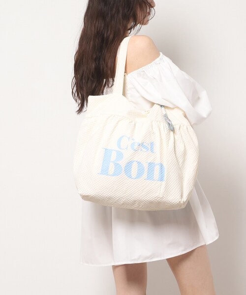 Ober Tashe（オーバータッシェ）の「【新生活・新学期】チャーム付きビッグトート（トートバッグ・レディース・アイボリー/イエロー/グリーン/グレー・FREE）」の5枚目の写真