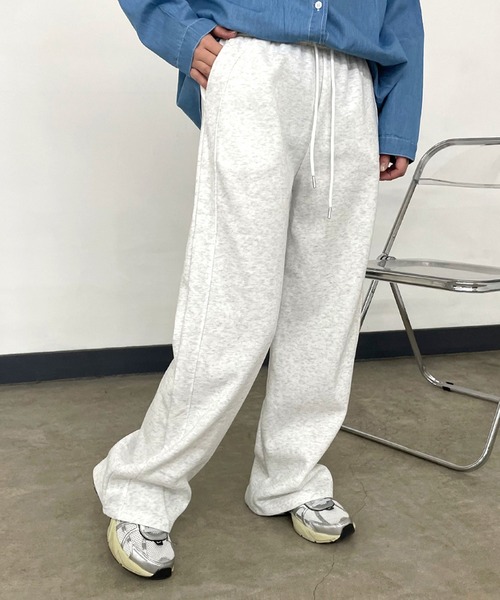 CRB(シーアールビー)の「サイドラインスェットパンツ(その他パンツ・レディース・ブラック/オートミール/グレー・F)」の5枚目の写真