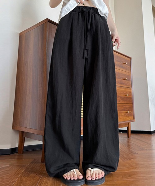 DAY CLOSET(デイ クローゼット)の「【大きいサイズ有/紐調節可】リネン風 ワンタック カーブシルエット スウェット イージーパンツ レディース(スウェットパンツ・レディース・ダークネイビー/ピンク/カーキ/ライトブルー/アイボリー/ブラック・L/XL/S/M)」の3枚目の写真