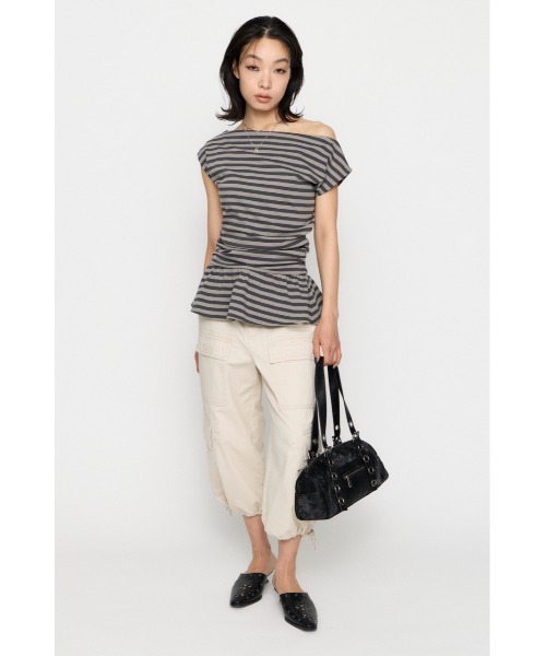 LAGUA GEM(ラグアジェム)の「BORDER DRAPE FRILL チュニック(Tシャツ/カットソー・レディース・グレー/アイボリー/ライトピンク・FREE)」の10枚目の写真