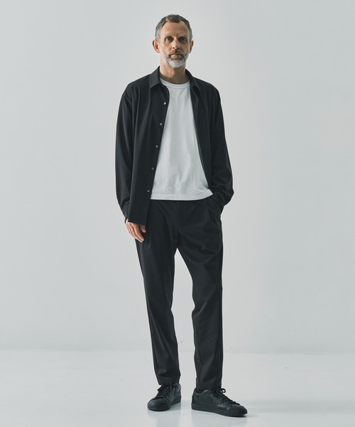 THE TOKYO(ザトウキョウ)の「【THE TOKYO/ザトウキョウ】Light Matte Stretch Jersey Easy Tapered Pants(スラックス・メンズ・ダークブラウン/ブラック・44/48/46)」の3枚目の写真