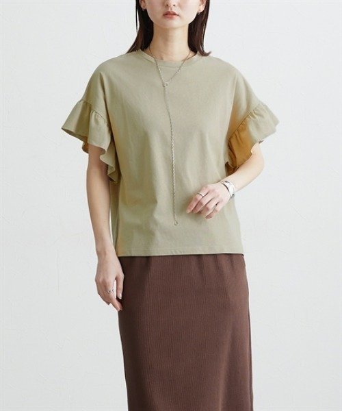 nissen(ニッセン)の「【汗じみにくい綿100%素材】フリル袖ドルマントップス(Tシャツ/カットソー・レディース・グレイッシュベージュ/ブラック/オフホワイト・M/L/LL/3L)」の14枚目の写真
