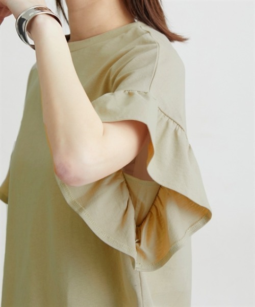 nissen(ニッセン)の「【汗じみにくい綿100%素材】フリル袖ドルマントップス(Tシャツ/カットソー・レディース・グレイッシュベージュ/ブラック/オフホワイト・M/L/LL/3L)」の6枚目の写真