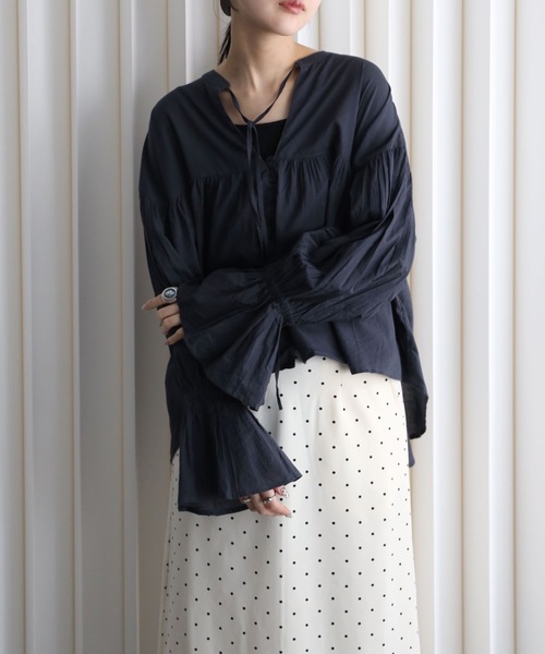 YENNA(イェンナ)の「インド綿ギャザー切替エアリーボリュームシアーブラウス(シャツ/ブラウス・レディース・スミクロ/ホワイト・FREE)」の16枚目の写真