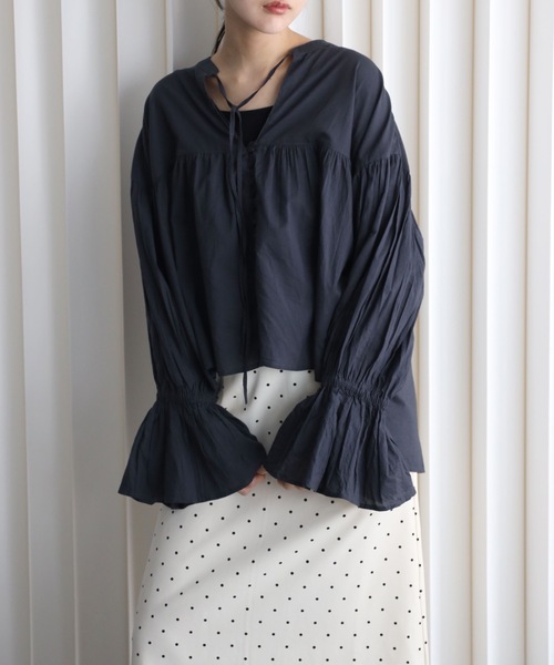 YENNA(イェンナ)の「インド綿ギャザー切替エアリーボリュームシアーブラウス(シャツ/ブラウス・レディース・スミクロ/ホワイト・FREE)」の12枚目の写真