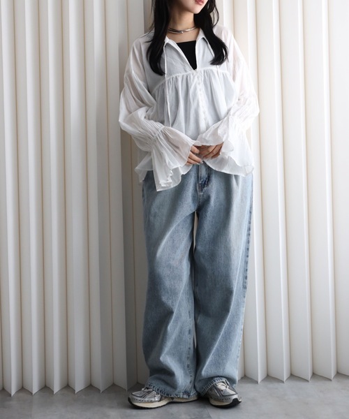 YENNA(イェンナ)の「インド綿ギャザー切替エアリーボリュームシアーブラウス(シャツ/ブラウス・レディース・スミクロ/ホワイト・FREE)」の11枚目の写真