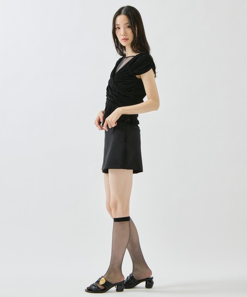 STUDIOUS（ステュディオス）の「【STUDIOUS/ステュディオス】Twisted Vegan Leather Sandals/ツイストビーガンレザーサンダル/ミュール/雨の日対応（サンダル・レディース・ベージュ/ブラック・1/2）」の11枚目の写真