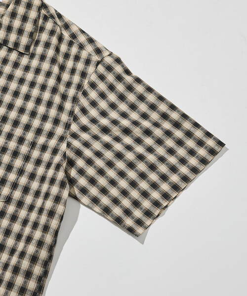 FREAK'S STORE(フリークスストア)の「ドビー織り チェック リラックス オープンカラー 半袖シャツ(シャツ/ブラウス・メンズ・ブラウン/ブラック・MEDIUM/LARGE)」の9枚目の写真