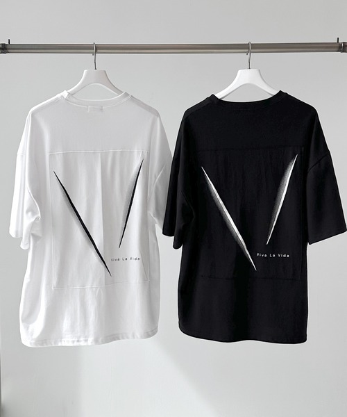 minsobi(ミンソビ)の「Vグラフィック 大判スクエアパッチデザイン ビッグシルエット半袖Tシャツ ユニセックス(Tシャツ/カットソー・メンズ・ブラック/ホワイト・FREE)」の16枚目の写真