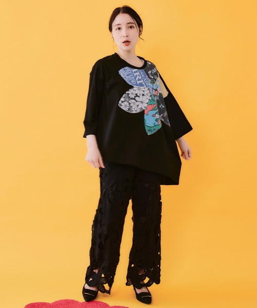 ScoLar(スカラー)の「162660:かぎ針風 大花レース編みパンツ(その他パンツ・レディース・ブラック/アイボリー・M)」の3枚目の写真