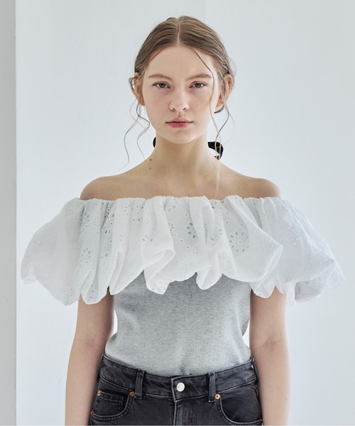 etre loin(エトルワン)の「エンブロイダリーバルーンカラーニットトップス / Embroidered balloon collar knit top(ニット/セーター・レディース・ブラック×ホワイト/グレー/ブラック・M)」の22枚目の写真