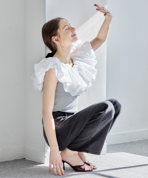etre loin(エトルワン)の「エンブロイダリーバルーンカラーニットトップス / Embroidered balloon collar knit top(ニット/セーター・レディース・ブラック×ホワイト/グレー/ブラック・M)」の20枚目の写真