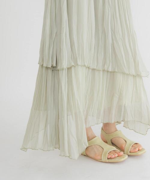 KBF(ケイビーエフ)の「ティアードシアースカート(スカート・レディース・ブラック/ブルー系その他/ベージュ系その他・ONE)」の2枚目の写真
