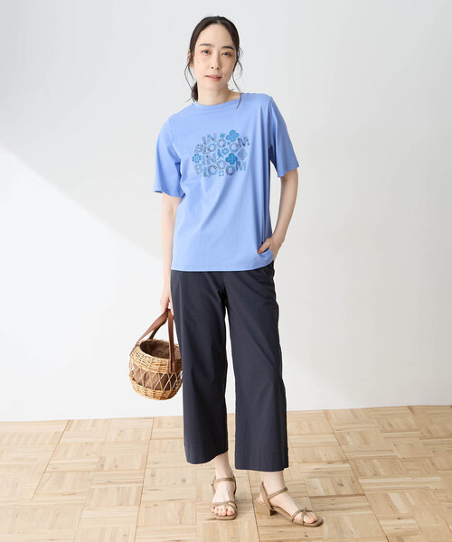DECOY SINCE 1981（デコイシンスイチキュウハチイチ）の「【in Bloomコラボ】ひやさらプリントTシャツ【接触冷感・UVカット・オーガニックコットン】（Tシャツ/カットソー・レディース・ブルー/ネイビー/ホワイト・M/L/LL）」の7枚目の写真