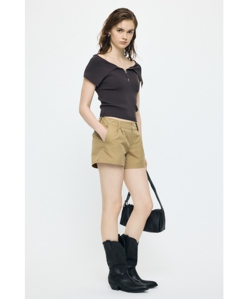 MOUSSY(マウジー)の「CHINO MICRO ショーツ(その他パンツ・レディース・ベージュ/ブラック・1/2)」の4枚目の写真