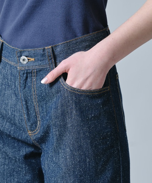 DOUBLE STANDARD CLOTHING（ダブルスタンダードクロージング）の「シルクネップカーブデニム（デニムパンツ・レディース・インディゴブルー・38/36/34）」の11枚目の写真