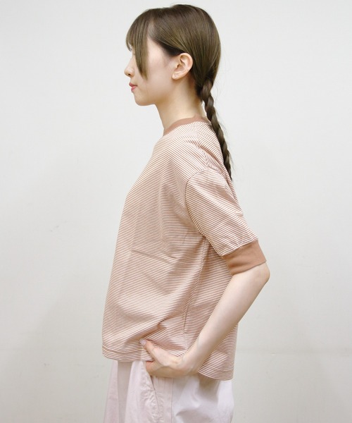 MEYAME(メヤメ)の「MEYAME/メヤメ ボーダーハーフスリーブTEE BORDER HALF SLEEVE TEE(Tシャツ/カットソー・レディース・ブルー/ブラウン/グリーン・FREE)」の7枚目の写真