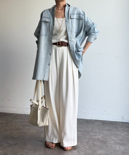 DouDou(ドゥドゥ)の「【Healthy denim】Almond(シャツ/ブラウス・レディース・ブルー系その他・1)」の3枚目の写真