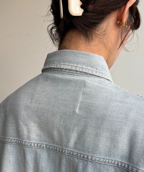 DouDou(ドゥドゥ)の「【Healthy denim】Almond(シャツ/ブラウス・レディース・ブルー系その他・1)」の11枚目の写真